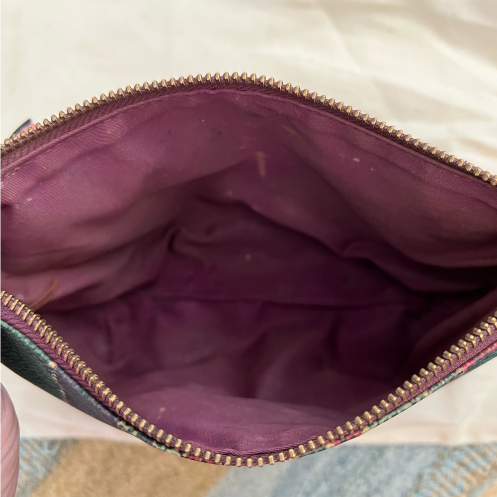 Tory Burch makeup bag - Picture 7 of 7